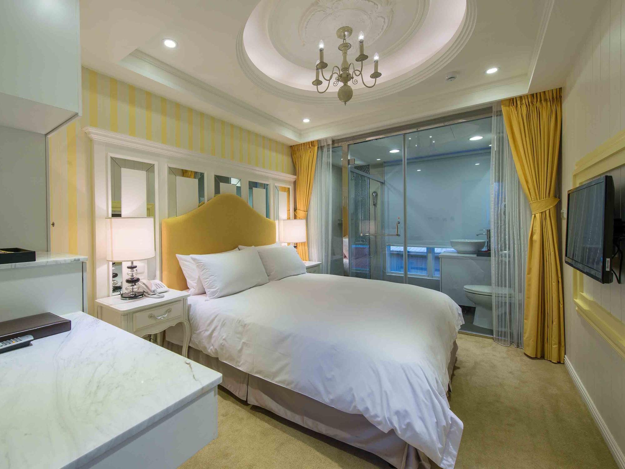 Royal Rose Hotel Zhongshan Taipei Esterno foto